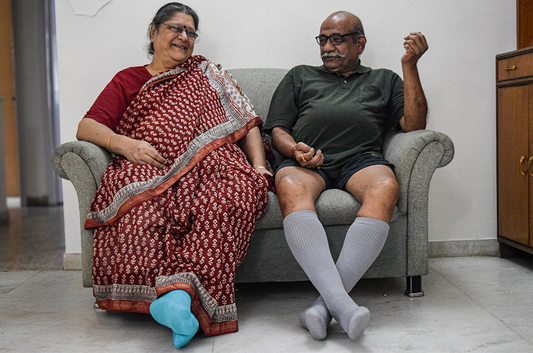 How Are Compression Socks Effective For Leg Pain in Elderly?